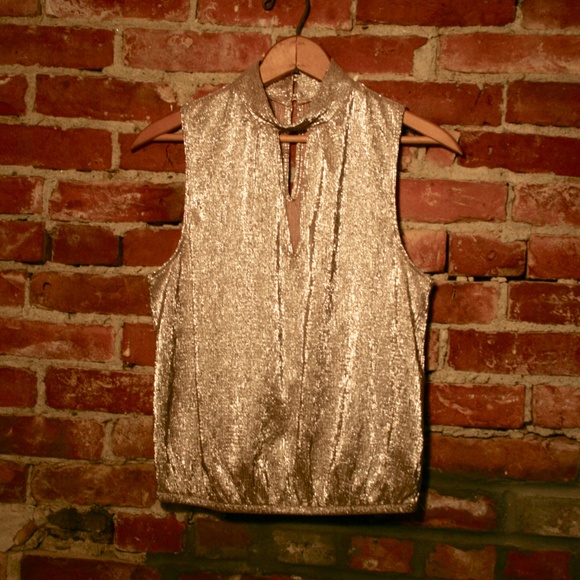 Express Shimmer Cutout High Neck Tank Top - Picture 3 of 7